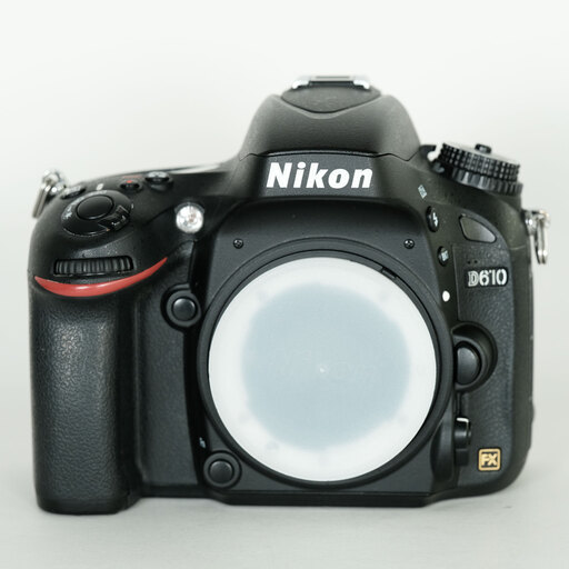 Nikon D610