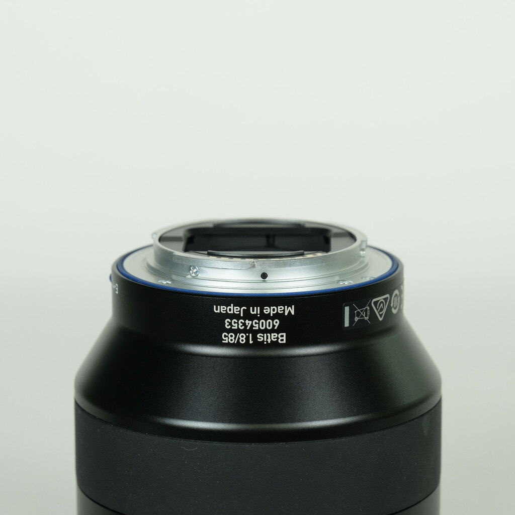 Carl Zeiss Batis 1.8/85 [ソニーE用]の出品 | ONE SCENE（ワンシーン）