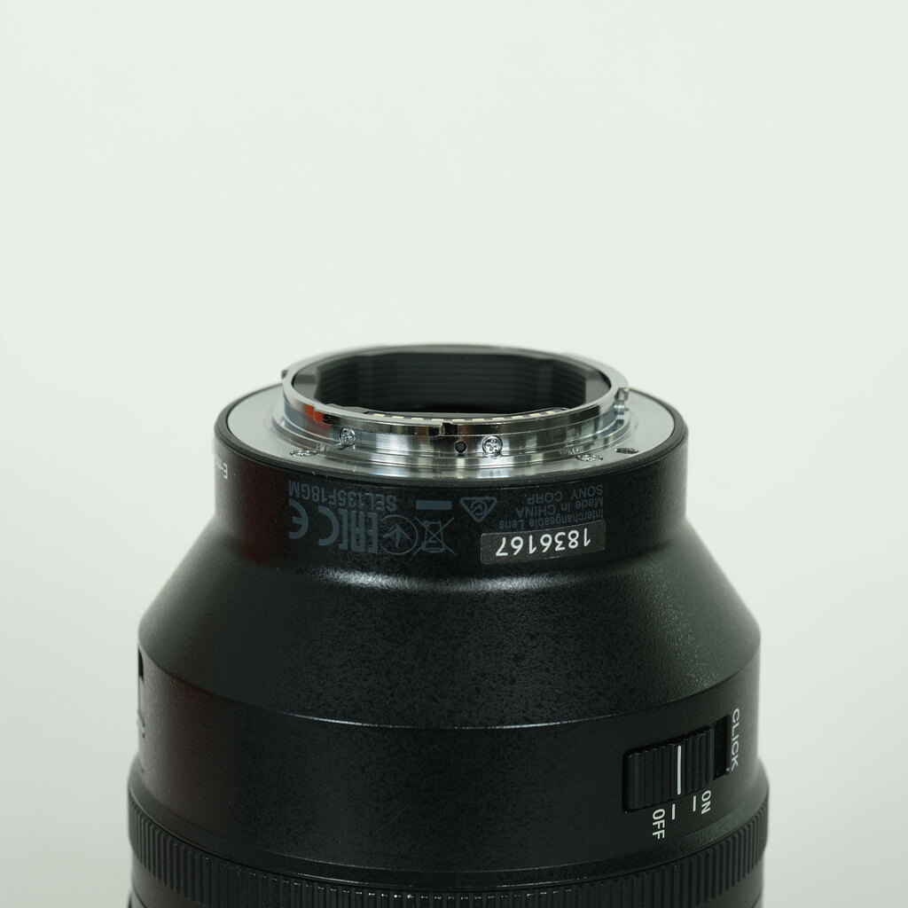 SONY FE 135mm F1.8 GM SEL135F18GMの出品 | ONE SCENE（ワンシーン）