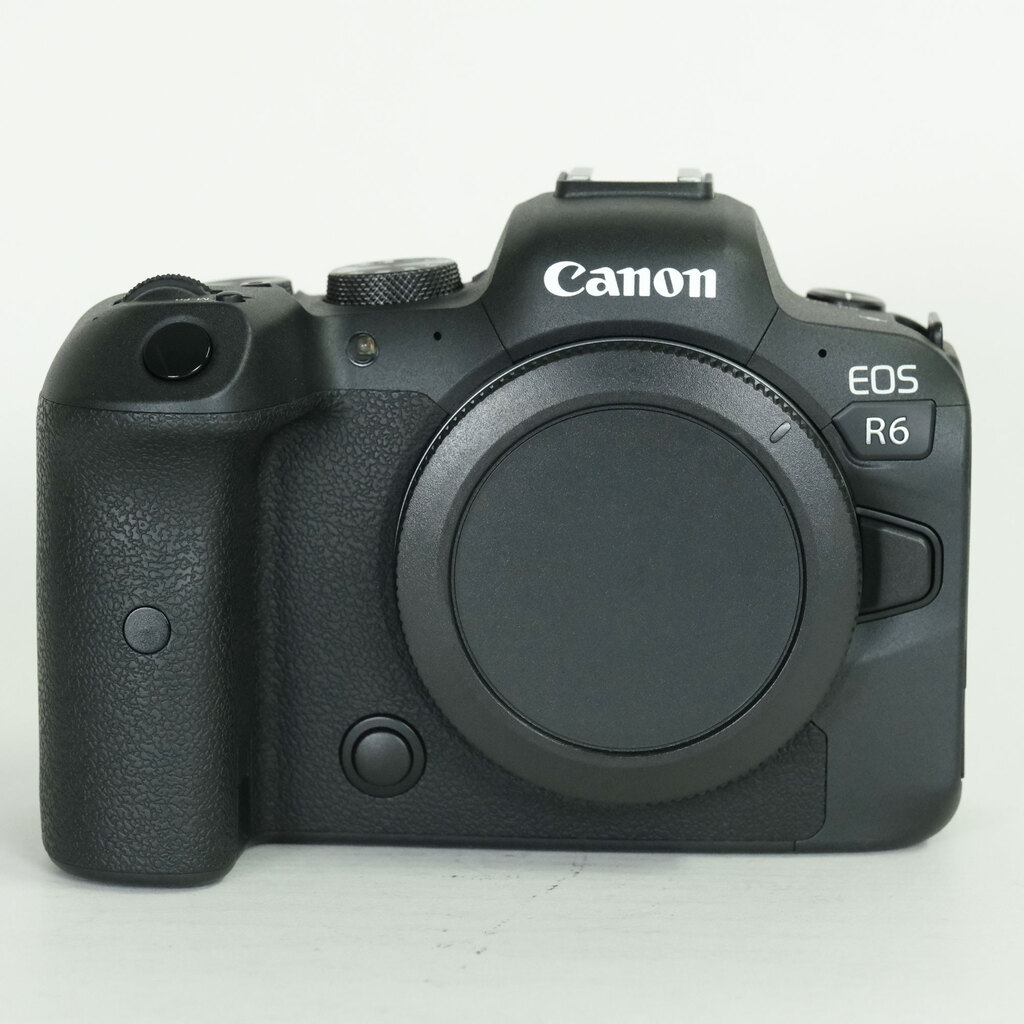 Canon EOS R6