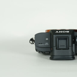 SONY α7 III(ILCE-7M3) SONY α7 III(ILCE-7M3)