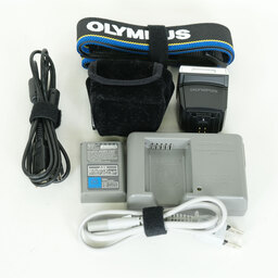 OLYMPUS OM-D E-M5 Mark II