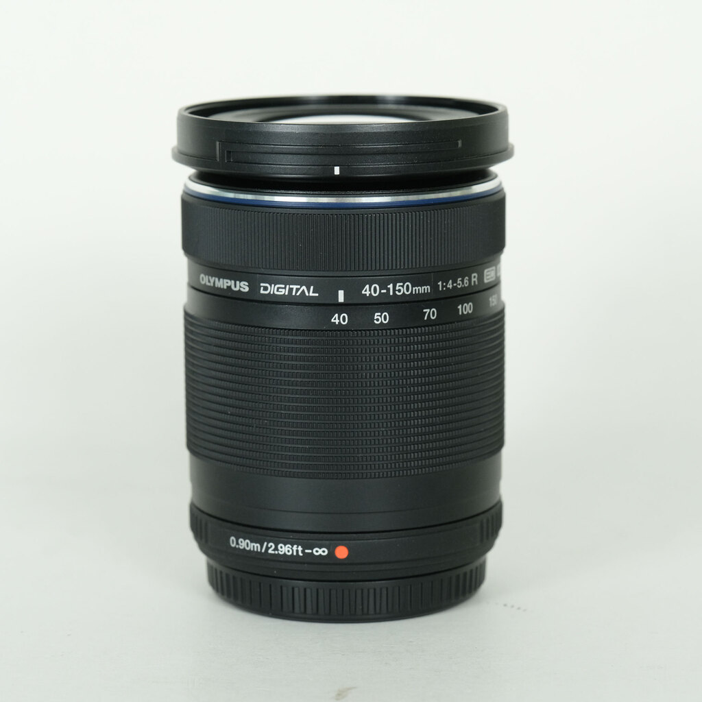 OLYMPUS M.ZUIKO DIGITAL ED 40-150mm F4.0-5.6 R [�u���b�N]