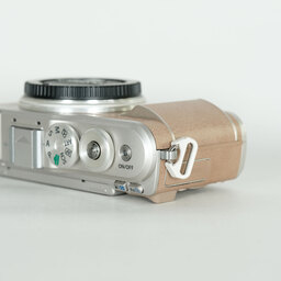 OLYMPUS PEN E-PL9