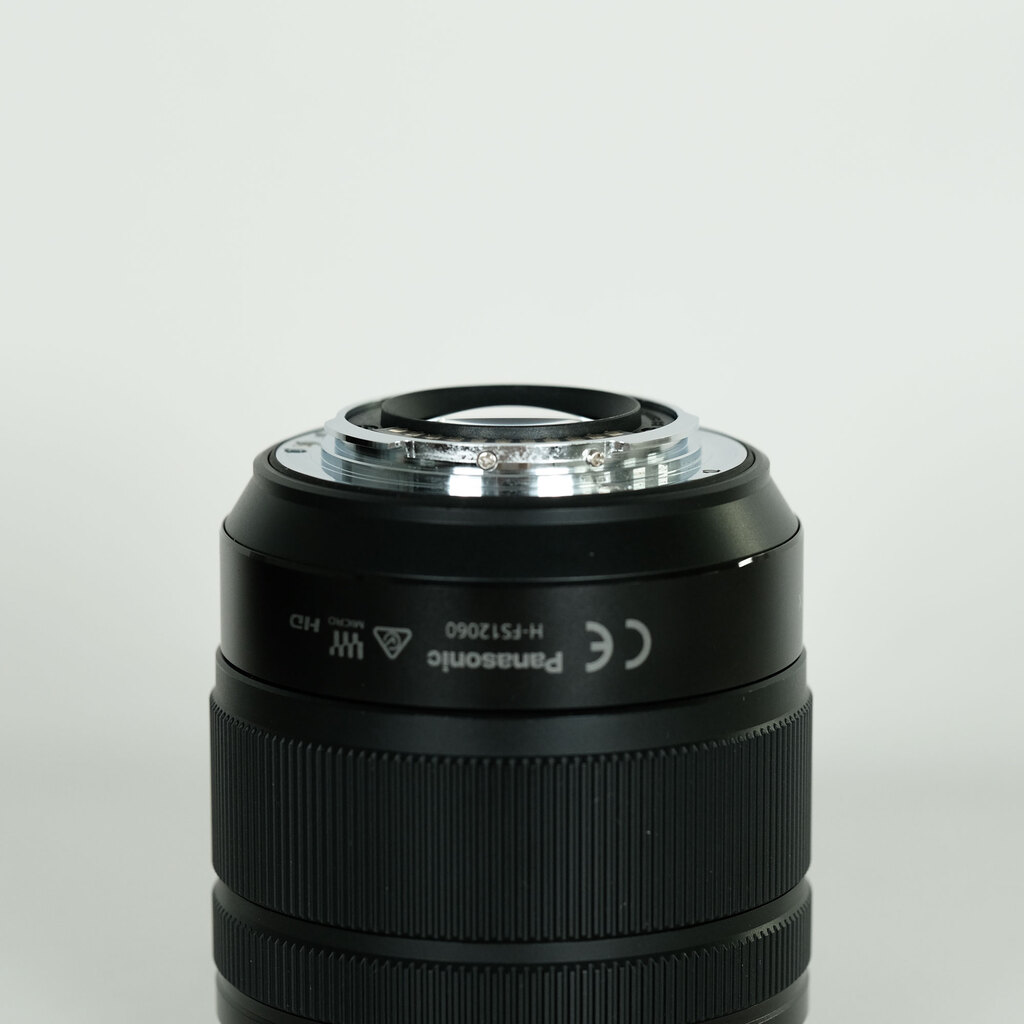 Panasonic LUMIX G VARIO 12-60mm / F3.5-5.6 ASPH. / POWER O.I.S.