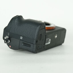 SONY α7 II(ILCE-7M2) SONY α7 II(ILCE-7M2)