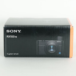 SONY Cyber-shot DSC-RX100M7