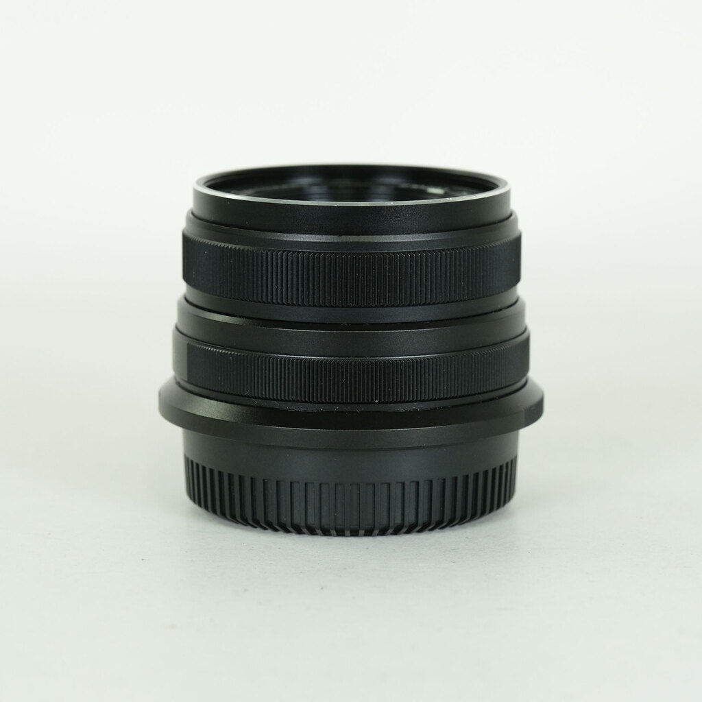 七工匠 7artisans 25mm F1.8 (マイクロフォーサーズ用) ブラック