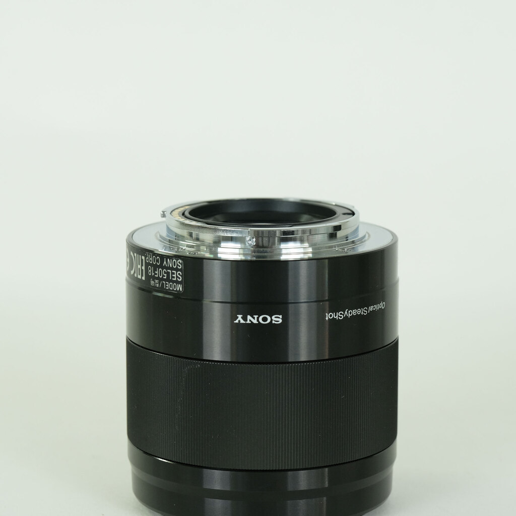 SONY E 50mm F1.8 OSS SEL50F18