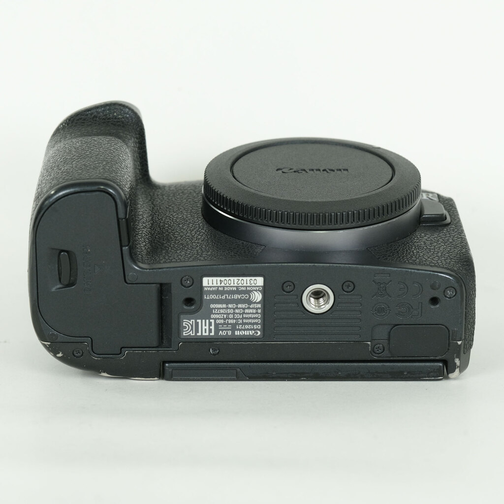 Canon EOS R Canon EOS R