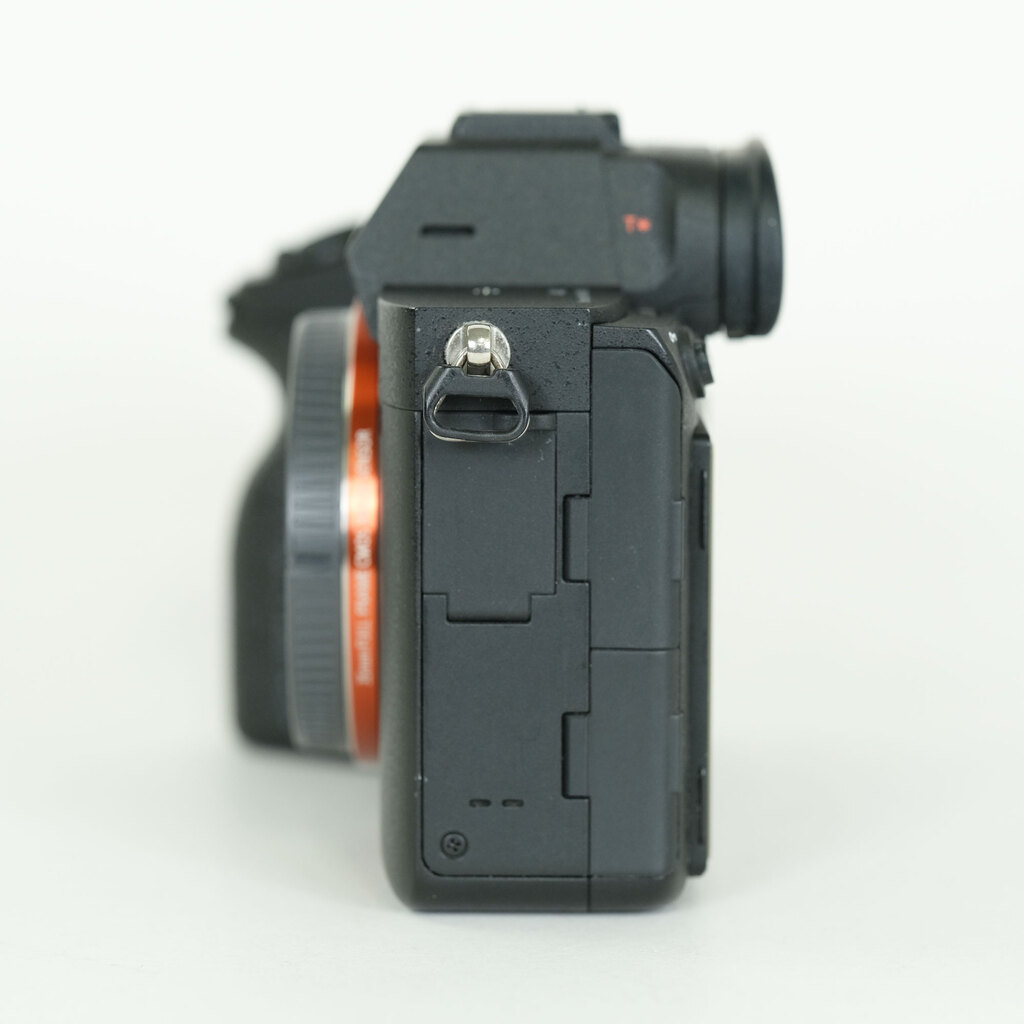 SONY α7RIV ボディ ILCE-7RM4A 【後期モデル 液晶下部にSONYロゴなし】 SONY α7RIV ボディ ILCE-7RM4A 【後期モデル 液晶下部にSONYロゴなし】