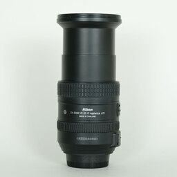 Nikon AF-S DX NIKKOR 18-200mm F3.5-5.6G ED VR II Nikon AF-S DX NIKKOR 18-200mm F3.5-5.6G ED VR II