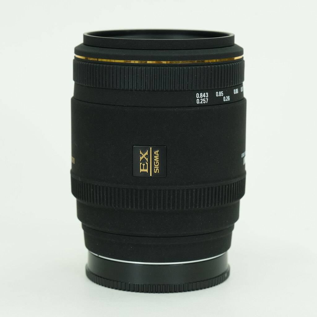 SIGMA 70mm F2.8 EX DG MACRO [ソニーA用]