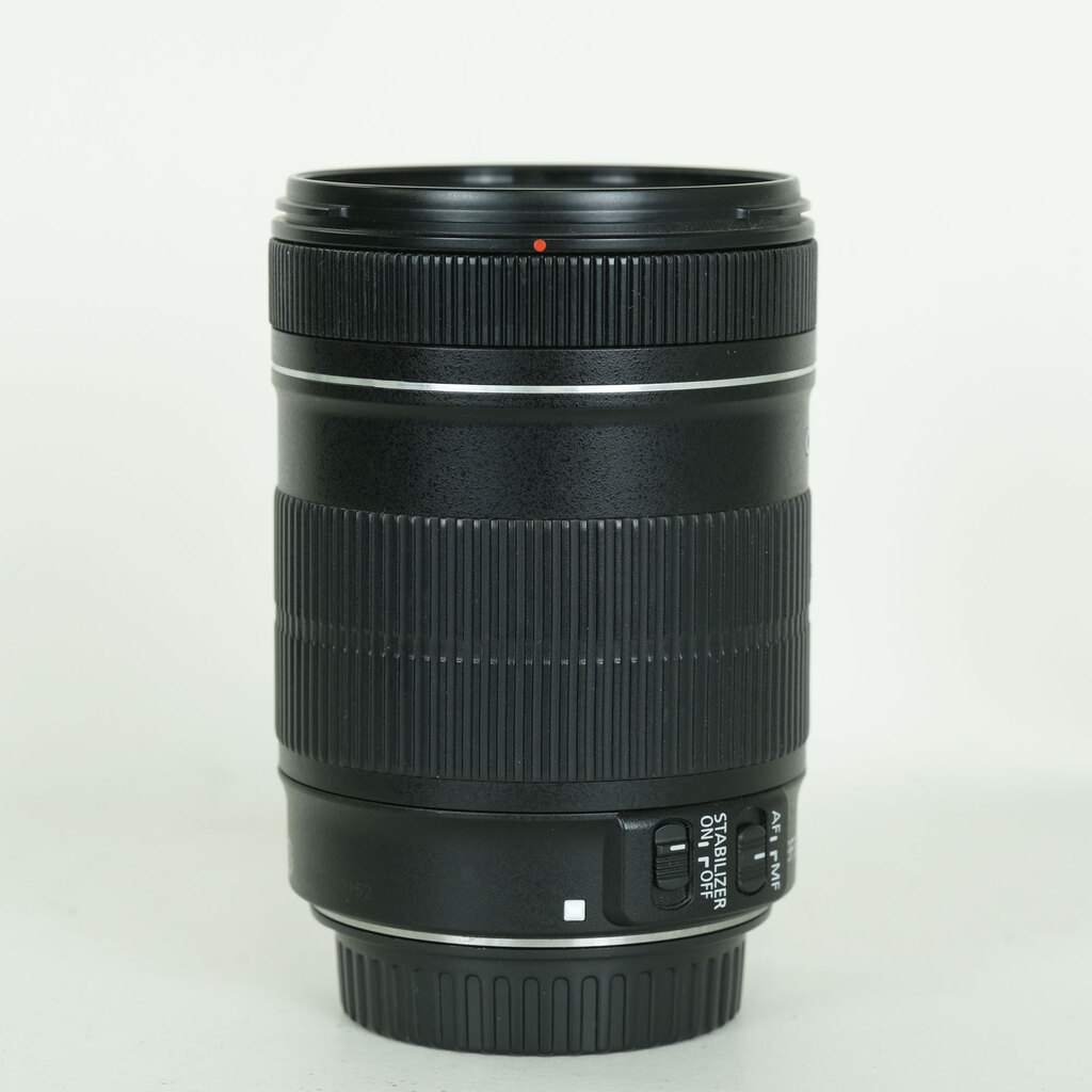 Canon EF-S18-135mm F3.5-5.6 IS
