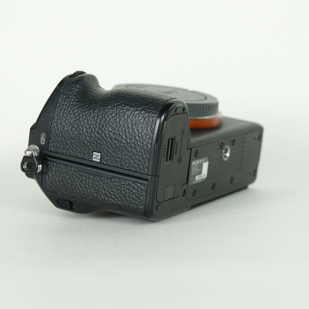 SONY α7 III（ILCE-7M3）