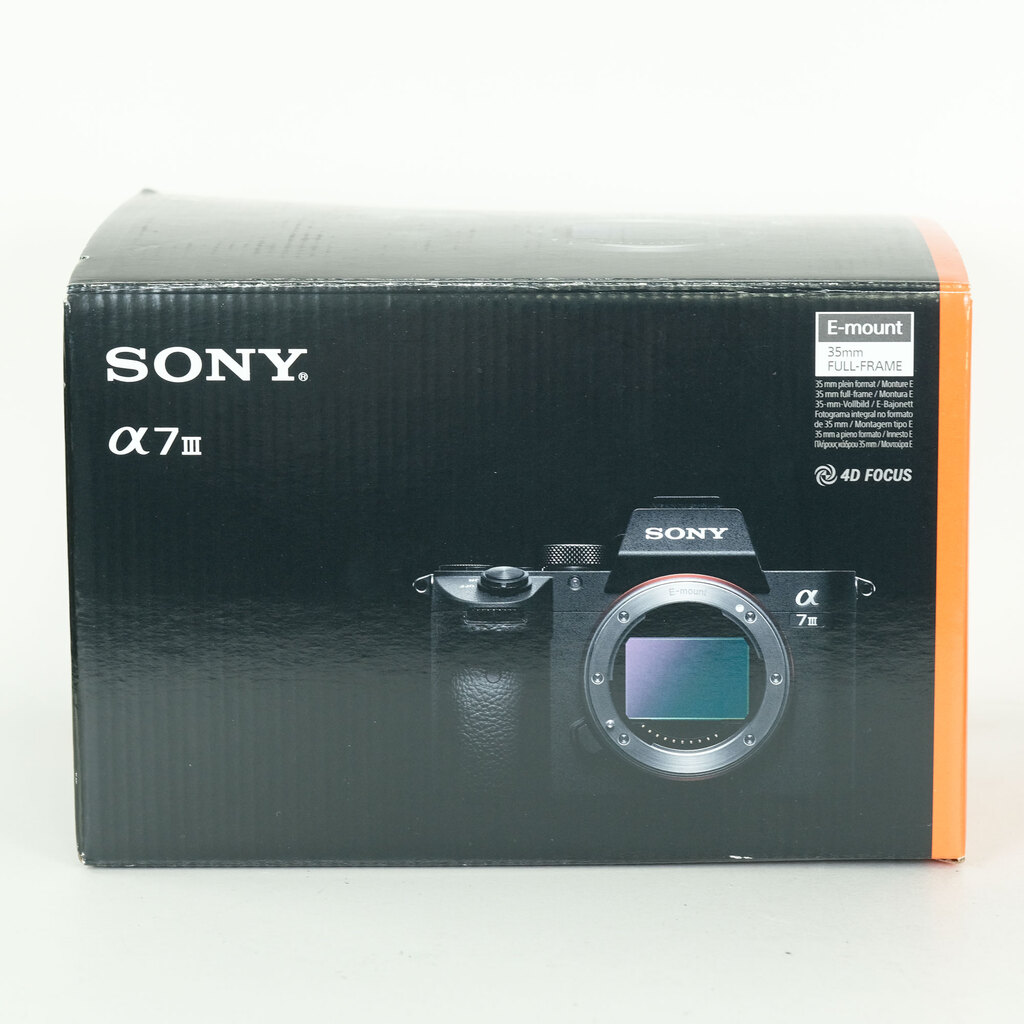 SONY α7 III(ILCE-7M3) SONY α7 III(ILCE-7M3)