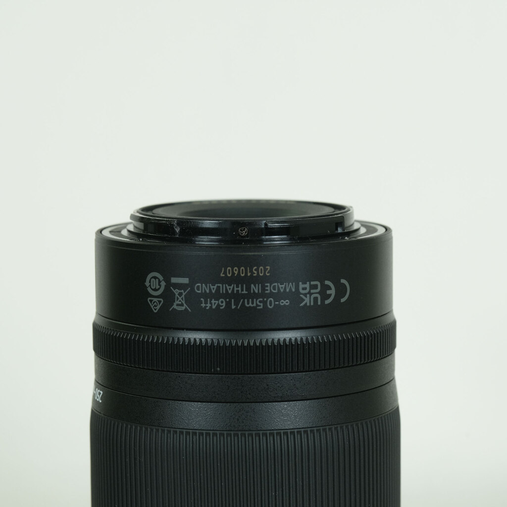 Nikon NIKKOR Z DX 50-250mm f/4.5-6.3 VR Nikon NIKKOR Z DX 50-250mm f/4.5-6.3 VR