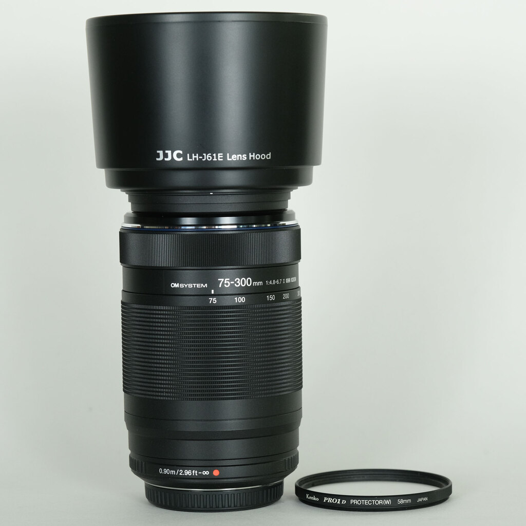 OM SYSTEM M.ZUIKO DIGITAL ED 75-300mm F4.8-6.7 II   　※OM SYSTEMロゴモデル