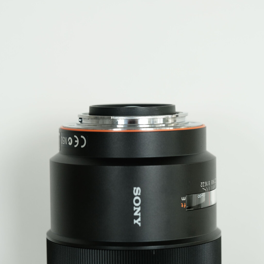 SONY Distagon T* 24mm F2 ZA SSM SAL24F20Z SONY Distagon T* 24mm F2 ZA SSM SAL24F20Z