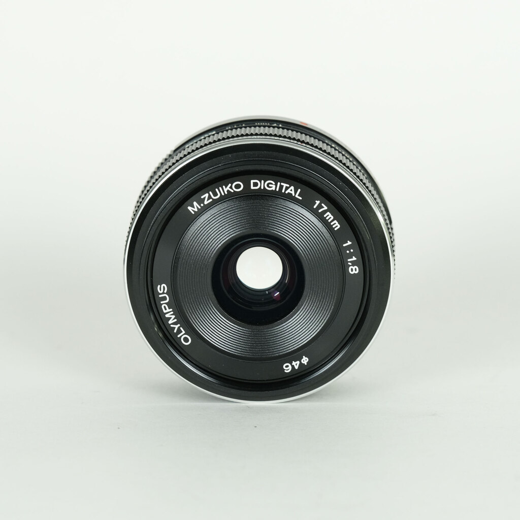 OLYMPUS M.ZUIKO DIGITAL 17mm F1.8 OLYMPUS M.ZUIKO DIGITAL 17mm F1.8