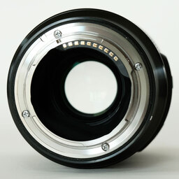 SIGMA 70mm F2.8 DG MACRO｜Art [ソニーE用]