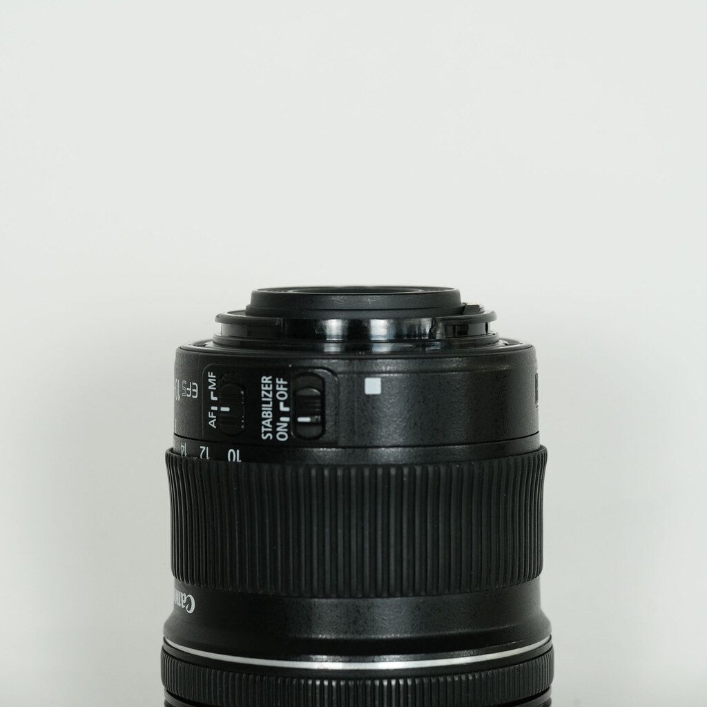 Canon EF-S10-18mm F4.5-5.6 IS STM