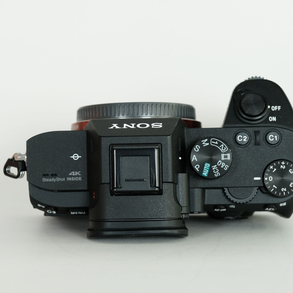 SONY α7 III(ILCE-7M3) SONY α7 III(ILCE-7M3)