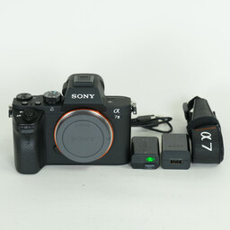 SONY α7 II（ILCE-7M2）