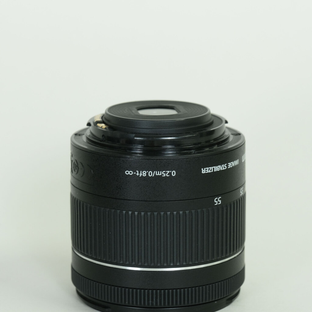 Canon EF-S18-55mm F4-5.6 IS STM
