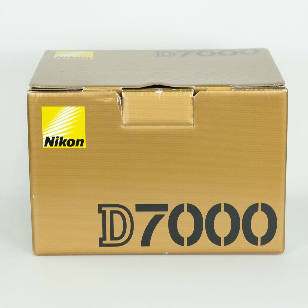 Nikon D7000