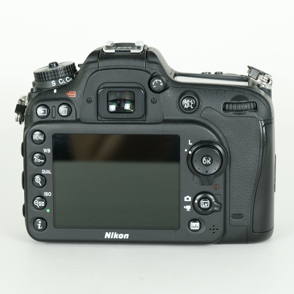 Nikon D7100