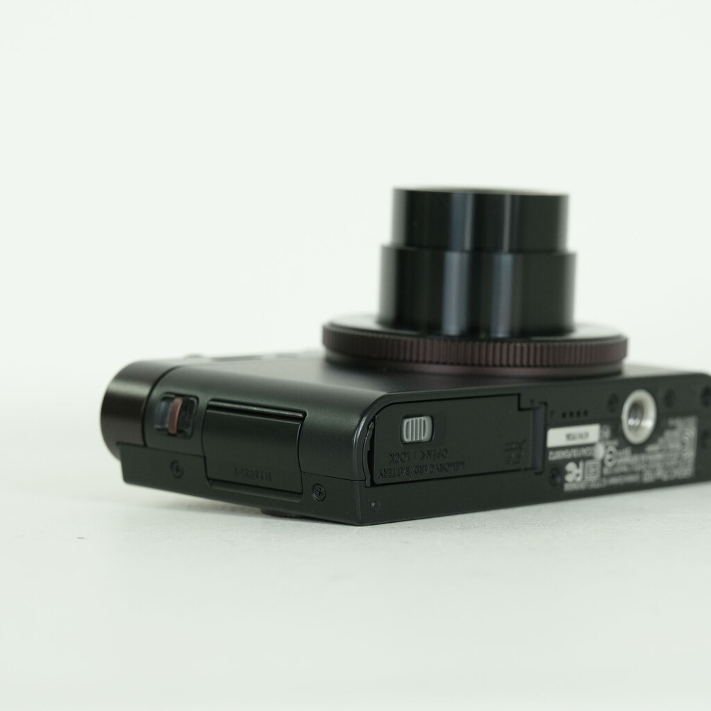 LEICA C(Typ112) ダークレッド