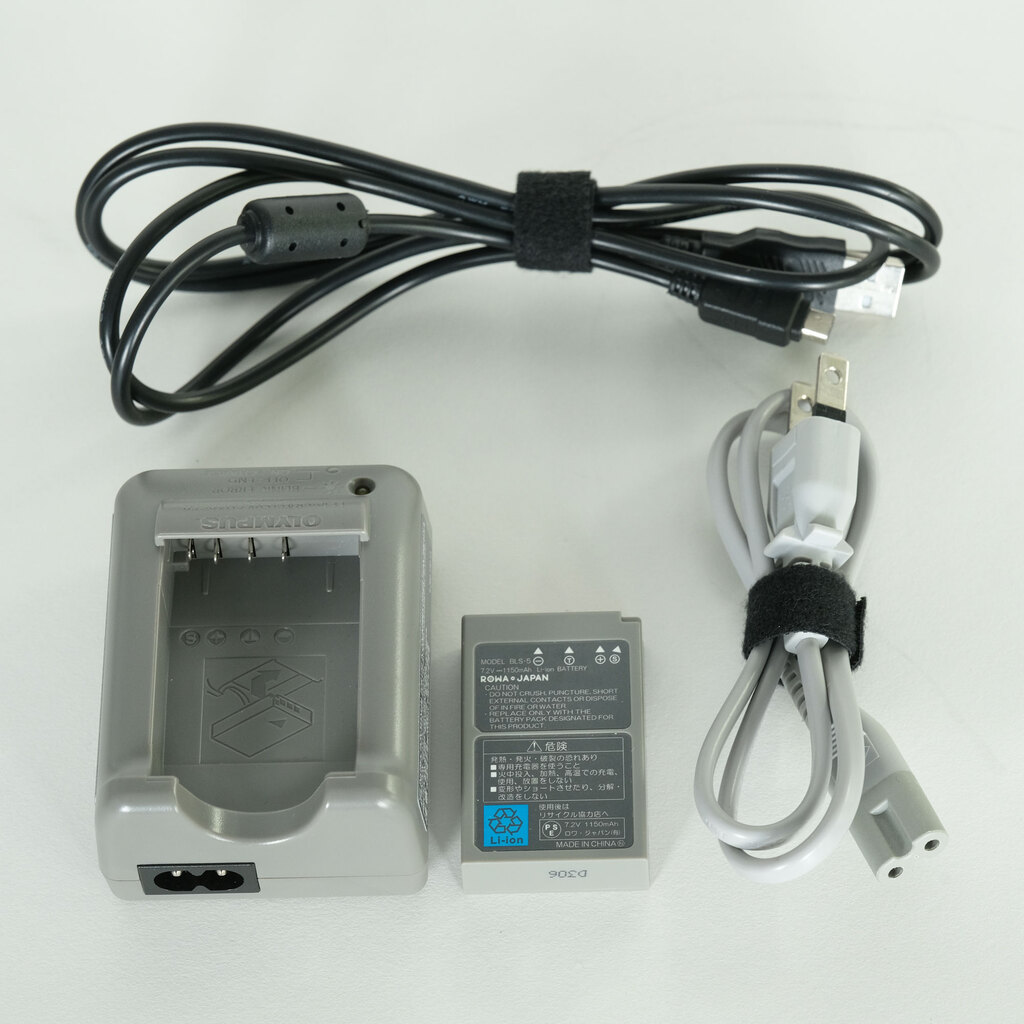 OLYMPUS PEN Lite E-PL7 ボディ シルバー