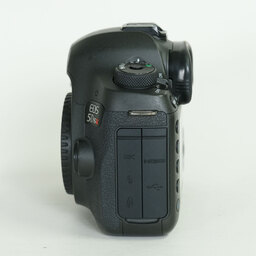 Canon EOS 5Ds / 5DsR