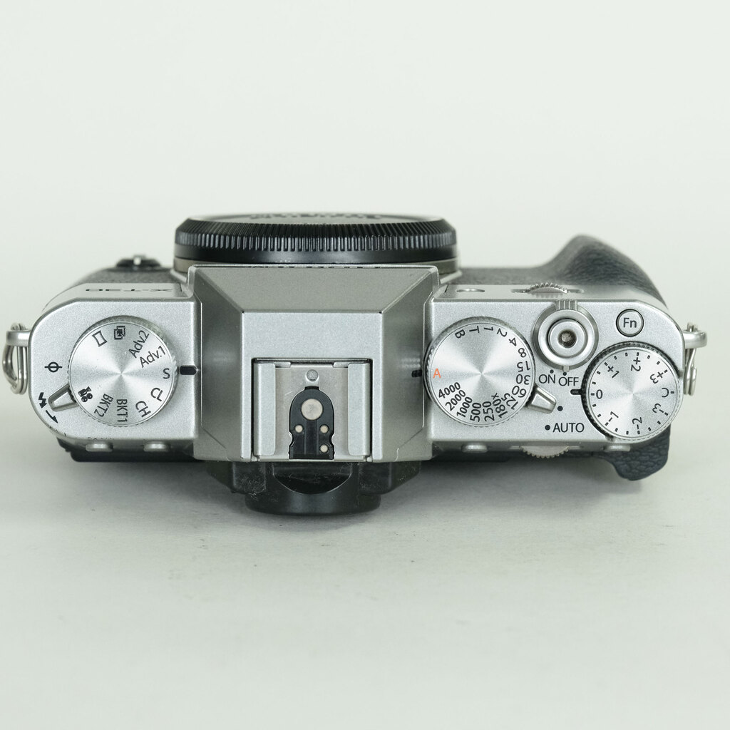 FUJIFILM X-T30