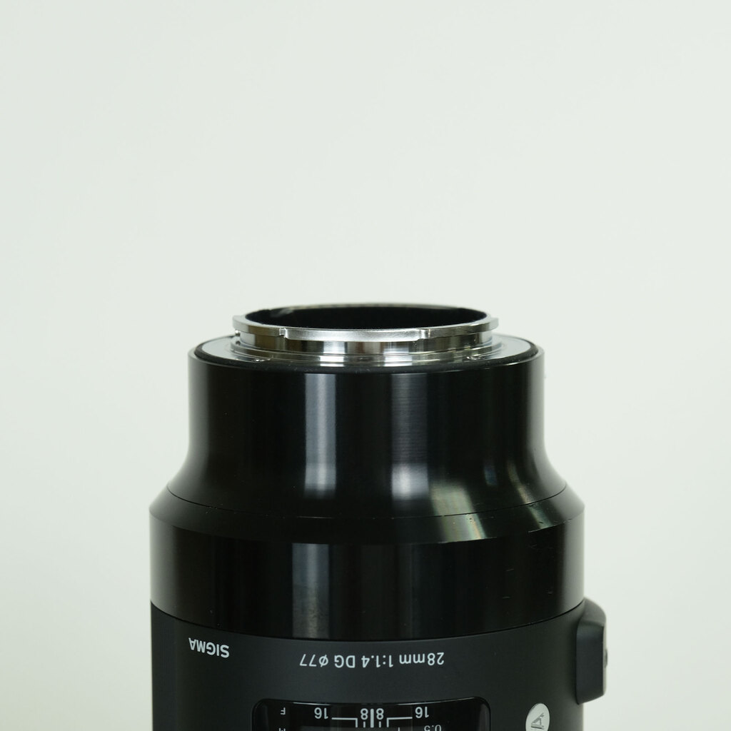 SIGMA 28mm F1.4 DG HSM｜Art [ソニーE用]の出品 | ONE SCENE（ワン