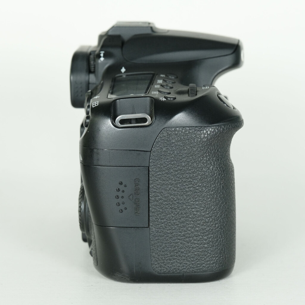 Canon EOS 70D