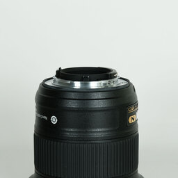 Nikon AF-S NIKKOR 20mm f/1.8G ED