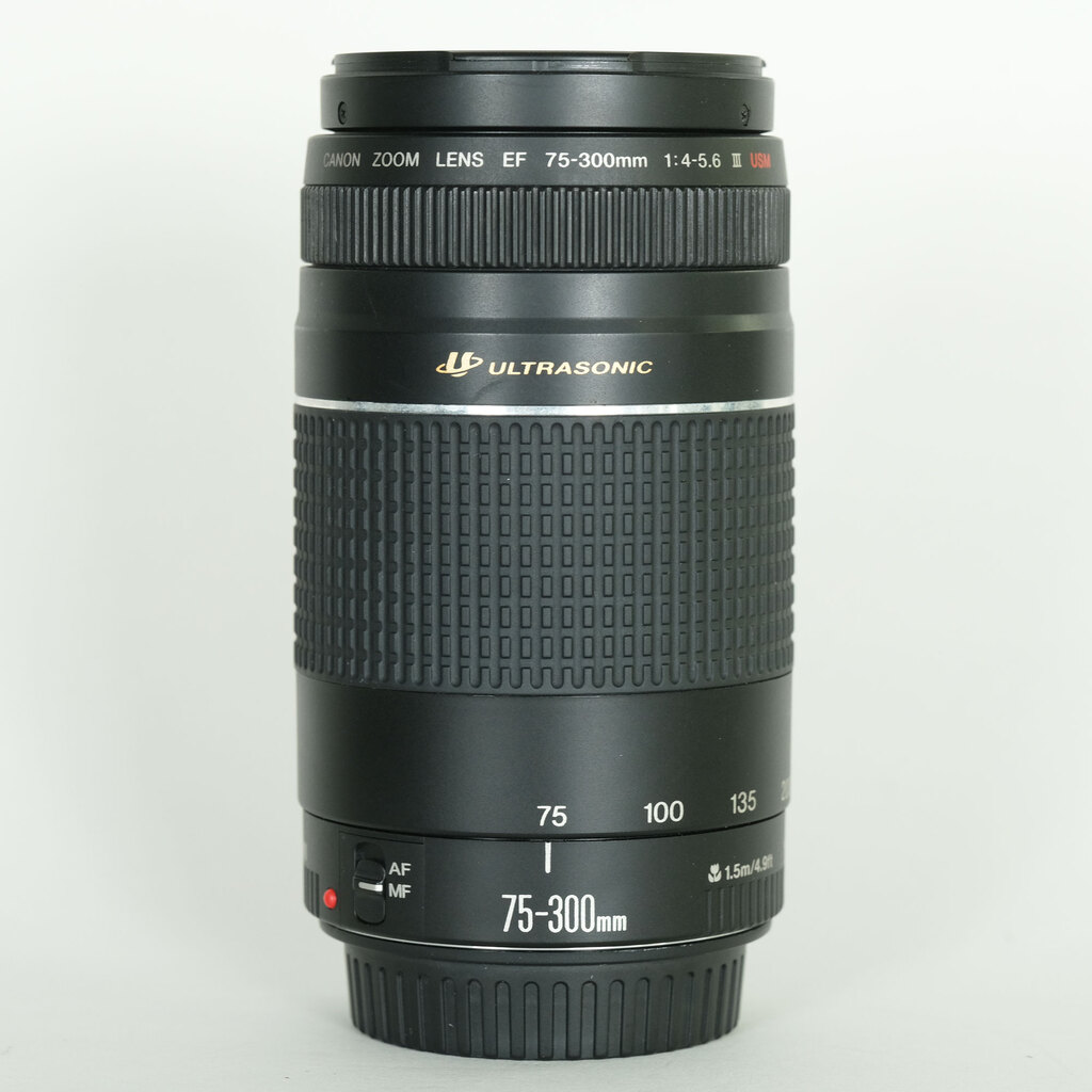 Canon EF75-300mm F4-5.6 III USM