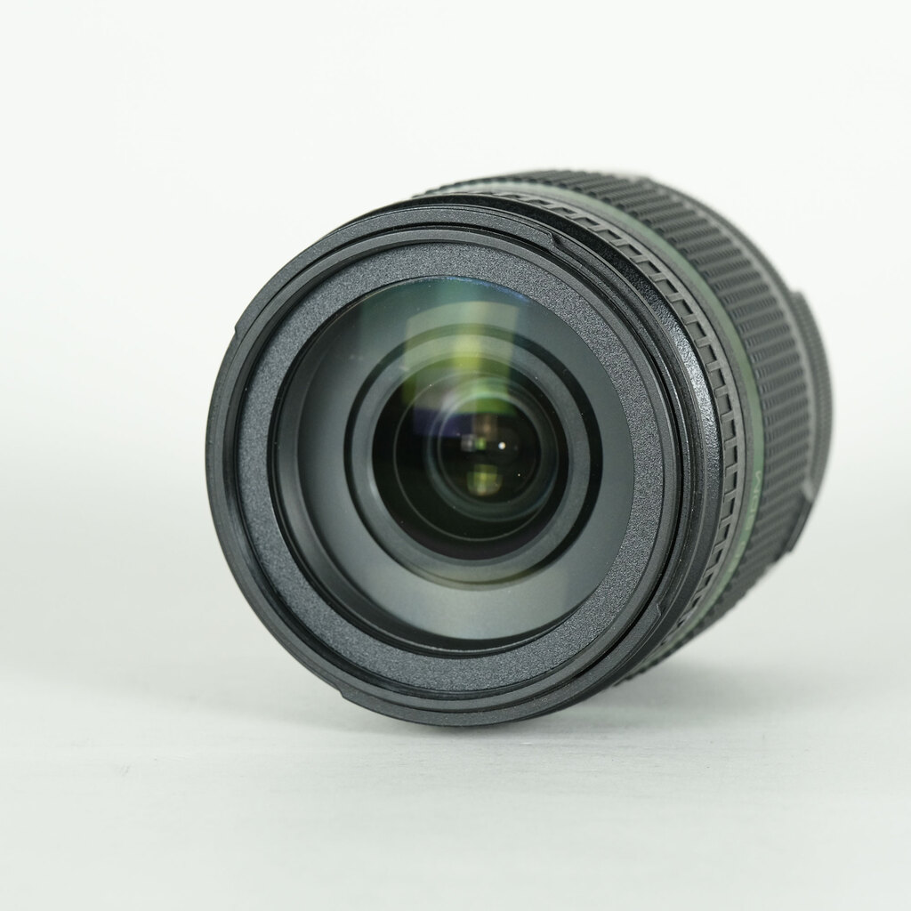 PENTAX smc PENTAX-DA 18-270mmF3.5-6.3ED SDMの出品 | ONE SCENE