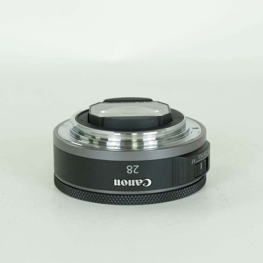 Canon RF28mm F2.8 STM Canon RF28mm F2.8 STM