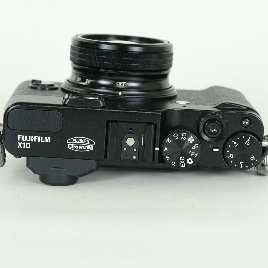 FUJIFILM X10 ブラック FUJIFILM X10 ブラック