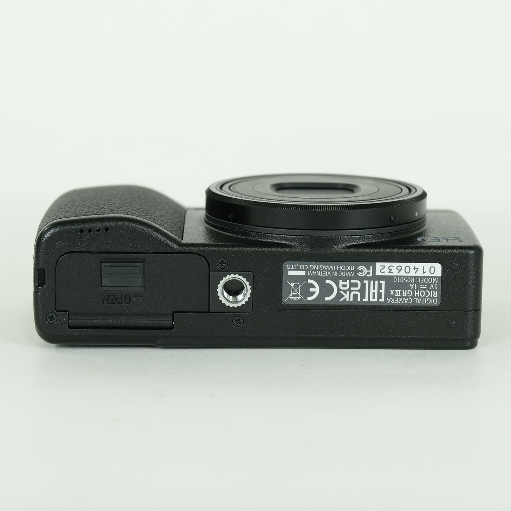 RICOH GR IIIx HDF RICOH GR IIIx HDF