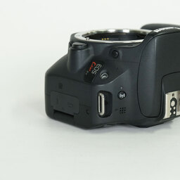 Canon EOS Kiss X9