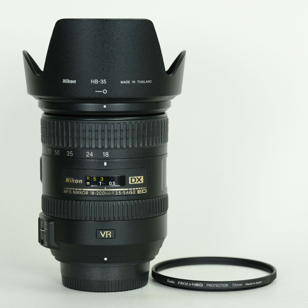 Nikon AF-S DX NIKKOR 18-200mm F3.5-5.6G ED VR II