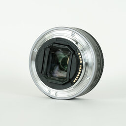 Canon RF28mm F2.8 STM