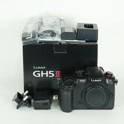 Panasonic LUMIX DC-GH5M2 Panasonic LUMIX DC-GH5M2