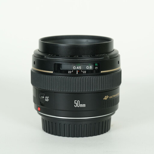 Canon EF50mm F1.4 USMを徹底解説。愛用者レビュー・作例も | ONE
