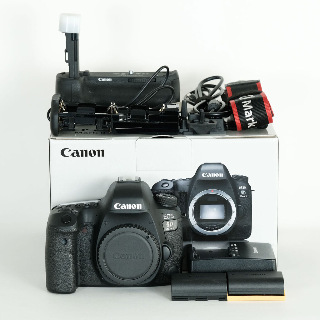 Canon EOS 6D Mark II