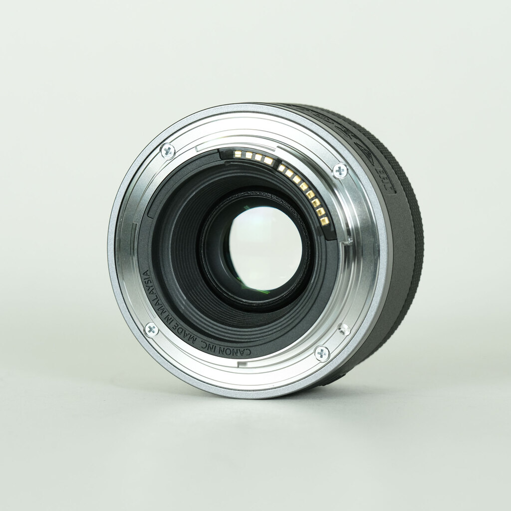 Canon RF50mm F1.8 STM Canon RF50mm F1.8 STM